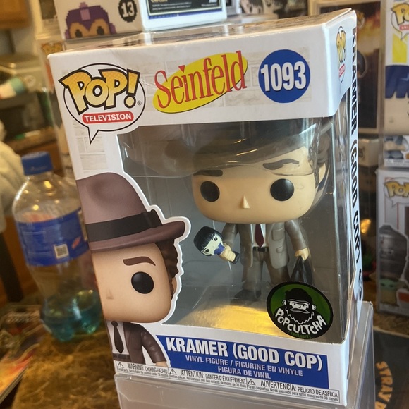 SeinFeld Kramer (Good Cop) Funko PoP! Hard to find Sticker Exclusive - Picture 6 of 6